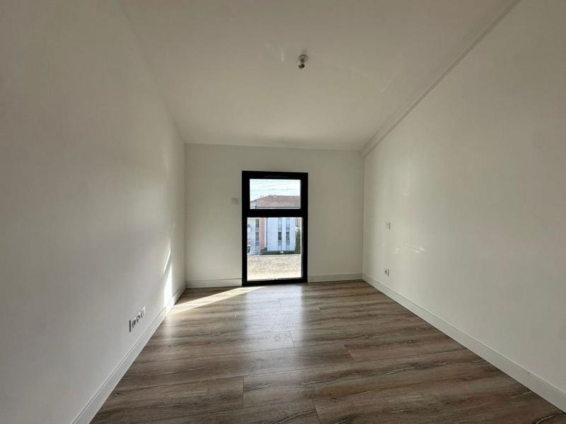 Appartement - 115 m² - 4 pièces