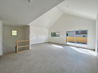 Maison - 124 m² - 5 pièces