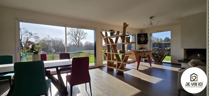 Maison - 199 m² - 8 pièces