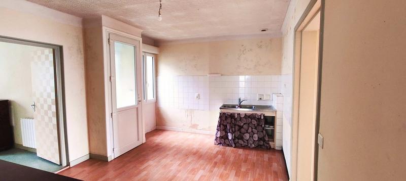 Maison - 93 m² - 4 pièces
