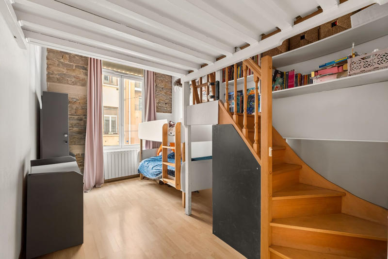 Appartement - 74 m² - 3 pièces