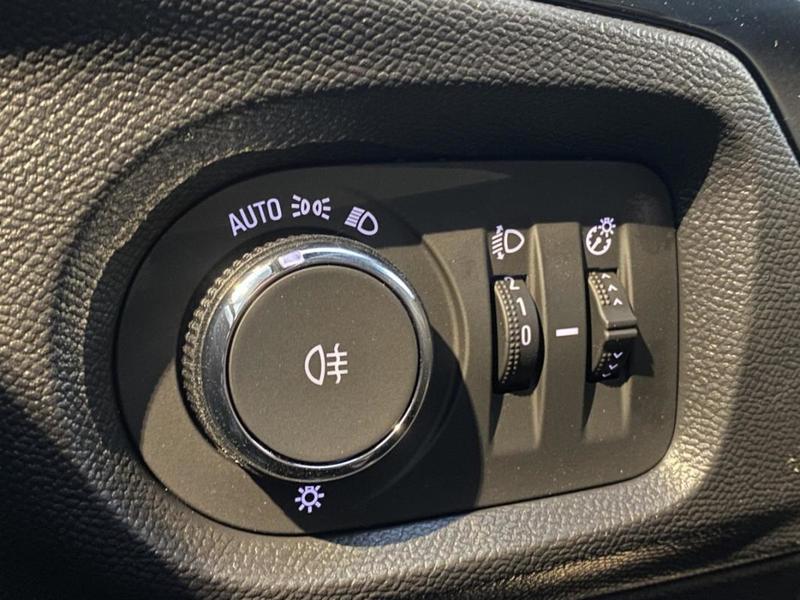 Opel Corsa VI 1.2 Turbo Hybrid 110ch Automatique Gs