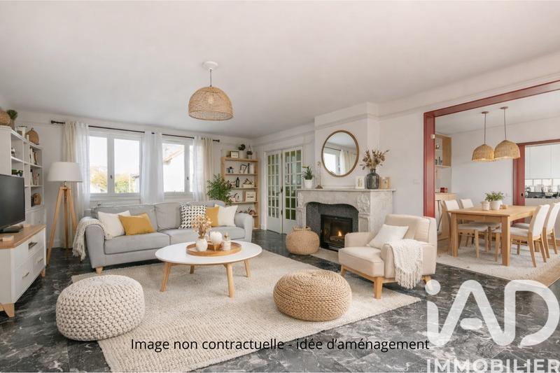 Maison - 180 m² - 6 pièces