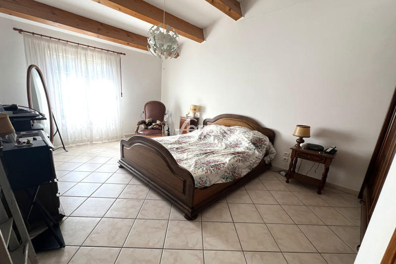 Maison - 175 m² - 6 pièces