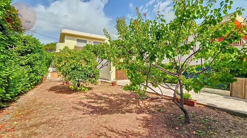 Maison de ville - 112 m² - 7 pièces