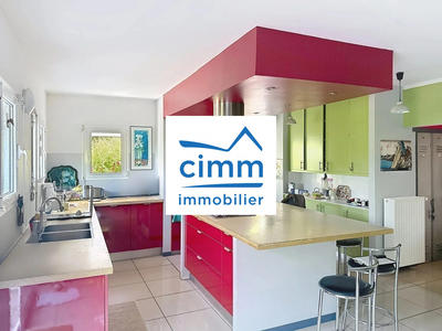 Maison - 135 m² - 6 pièces