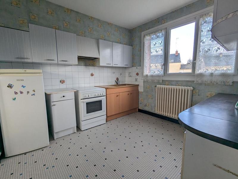 Maison - 85 m² - 6 pièces