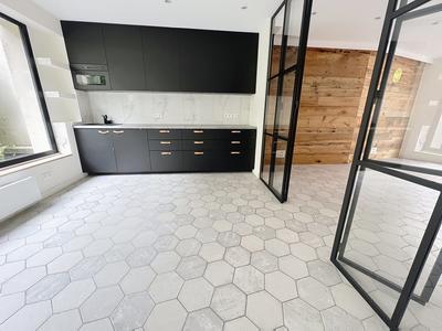 Local commercial - 49 m² - 2 pièces