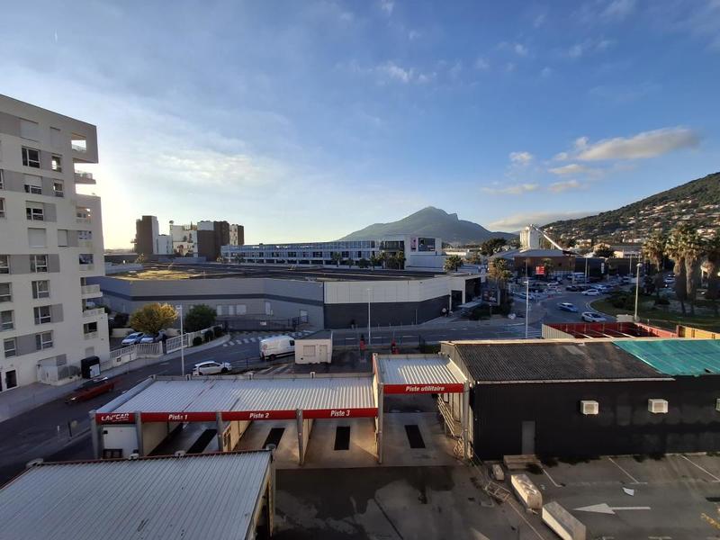 Appartement - 77 m² - 4 pièces