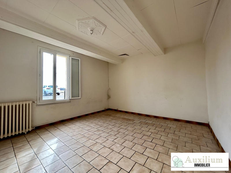 Maison - 94 m² - 5 pièces