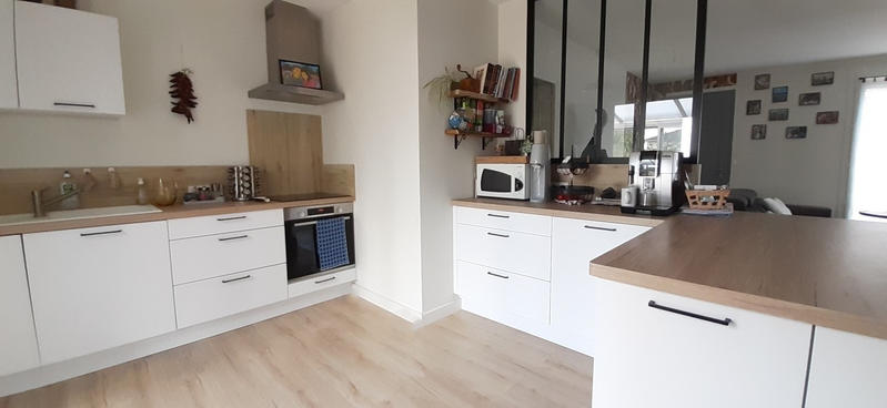 Maison - 90 m² - 4 pièces