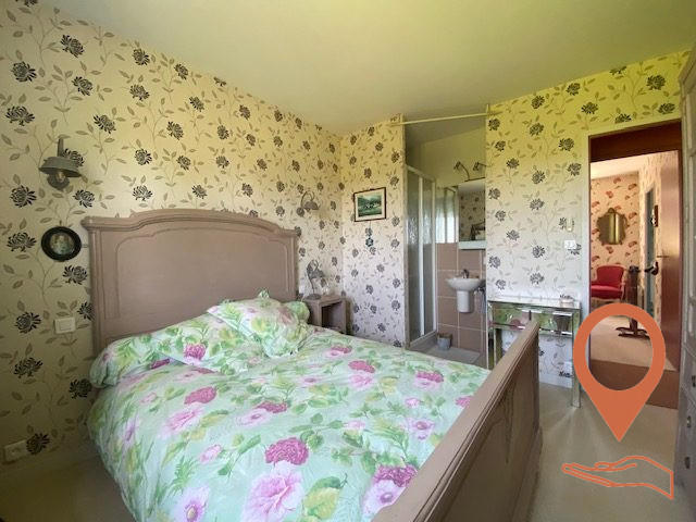 Viager - Maison traditionnelle - 110 m² - 4 pièces