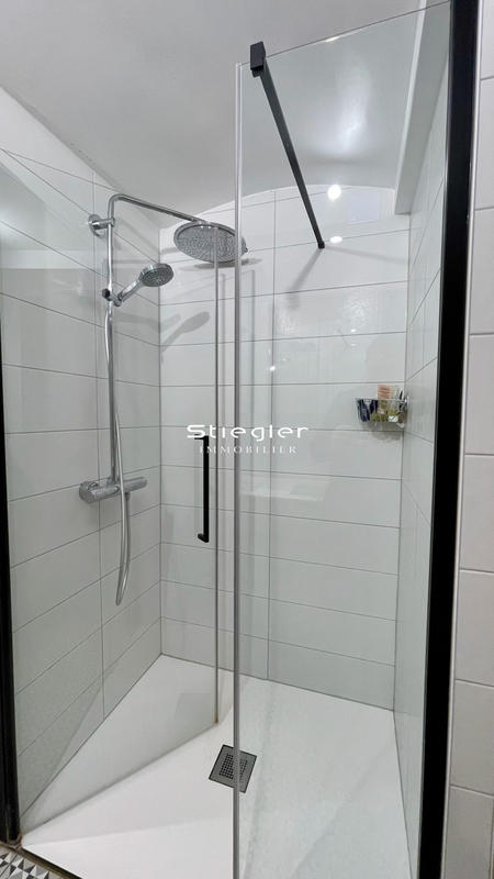 Maison - 139 m² - 7 pièces