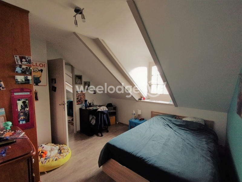 Maison - 127 m² - 7 pièces