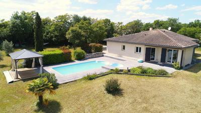 Maison - 115 m² - 7 pièces