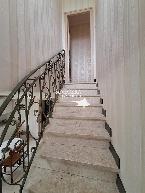 Maison - 170 m² - 5 pièces