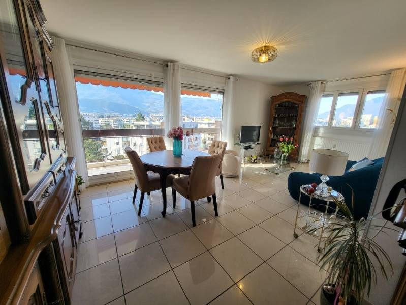 Appartement - 96 m² - 4 pièces