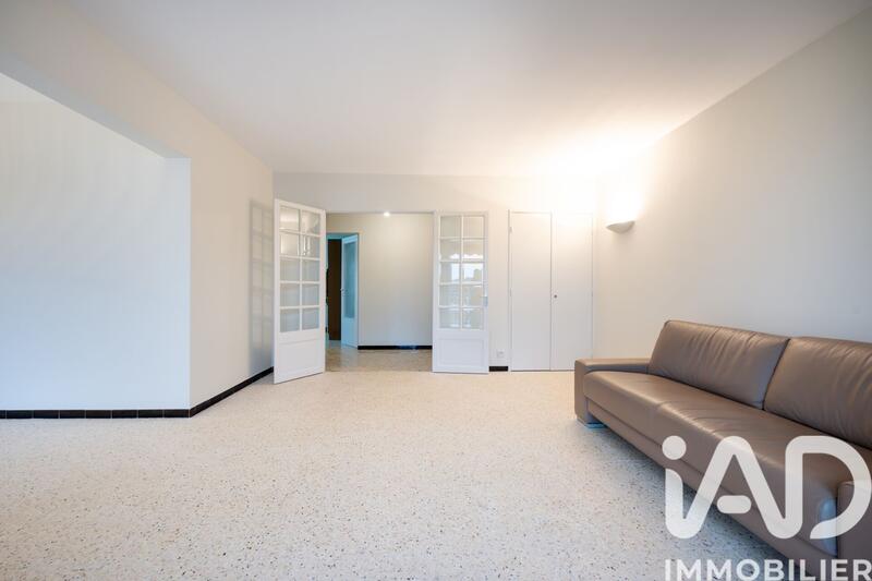 Appartement - 95 m² - 5 pièces