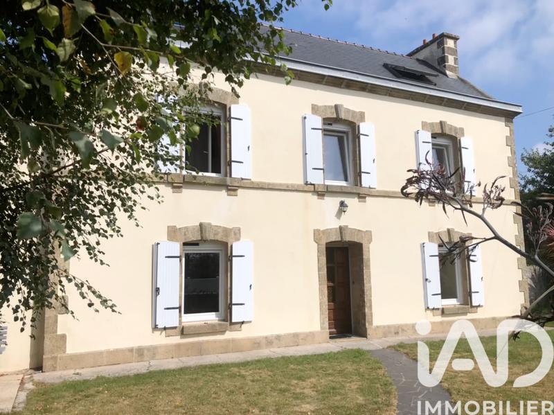 Maison - 183 m² - 7 pièces