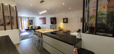 Appartement - 101 m² - 2 pièces