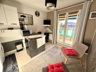 Appartement - 18 m² - 1 pièce