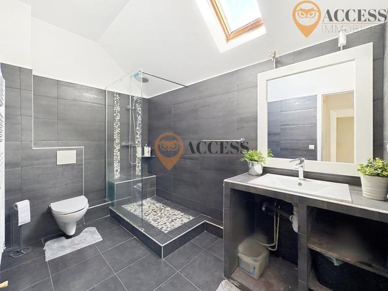 Pavillon - 100 m² - 4 pièces