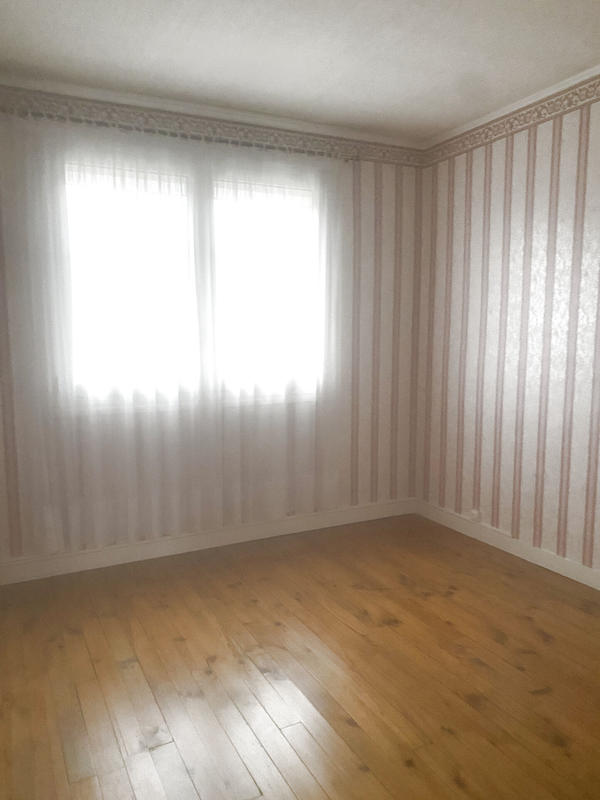 Maison - 106 m² - 6 pièces