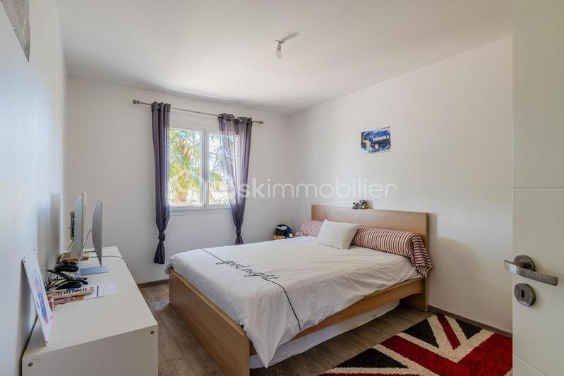 Maison - 190 m² - 7 pièces