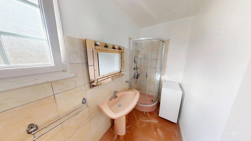 Maison ancienne - 185 m² - 7 pièces