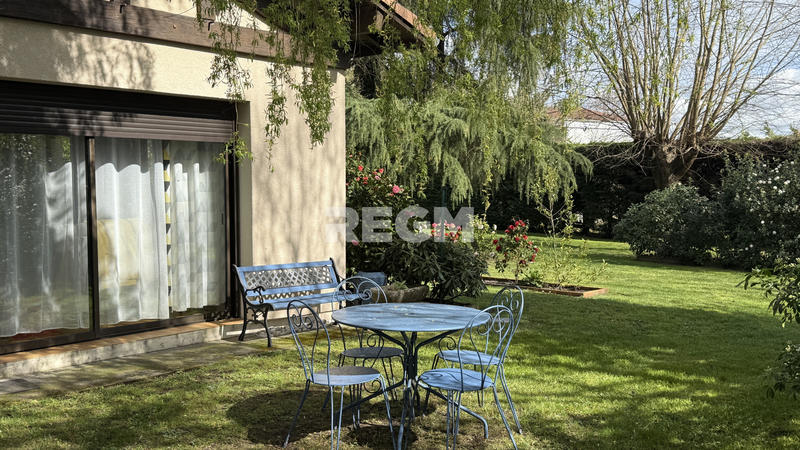 Villa - 183 m² - 6 pièces