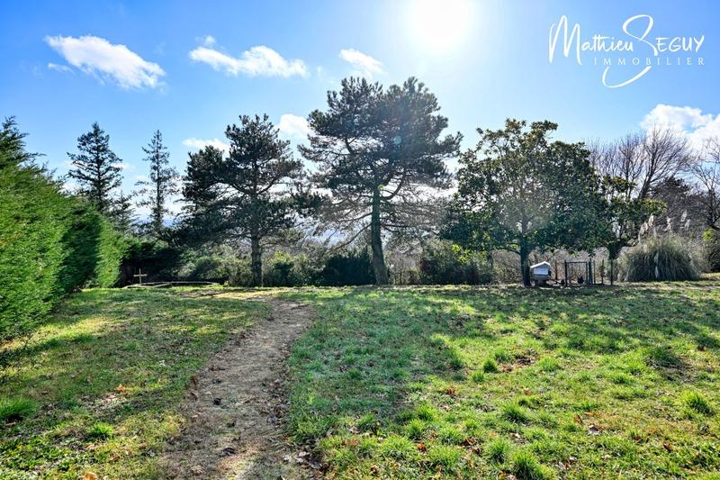 Terrain constructible - 477 m²