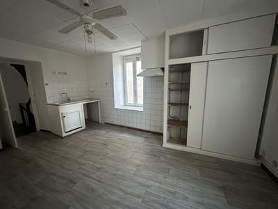 Maison de village - 95 m² - 5 pièces