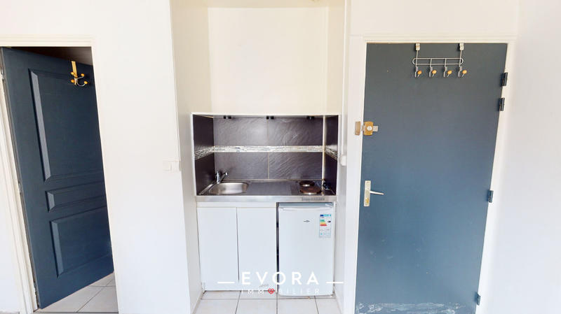 Immeuble - 2 pièces