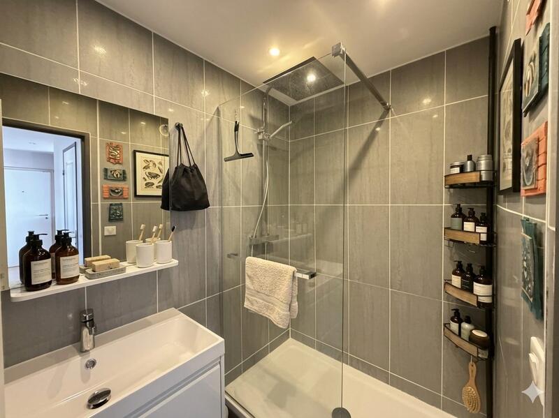 Appartement - 65 m² - 3 pièces