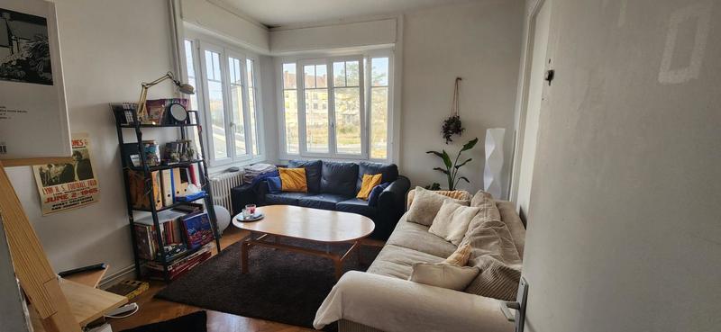 Appartement - 84 m² - 4 pièces