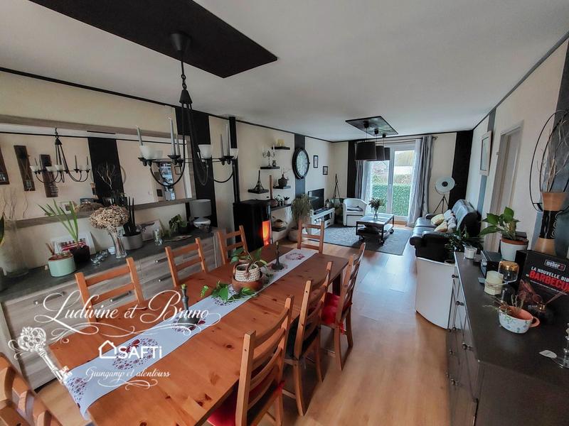 Maison - 100 m² - 5 pièces