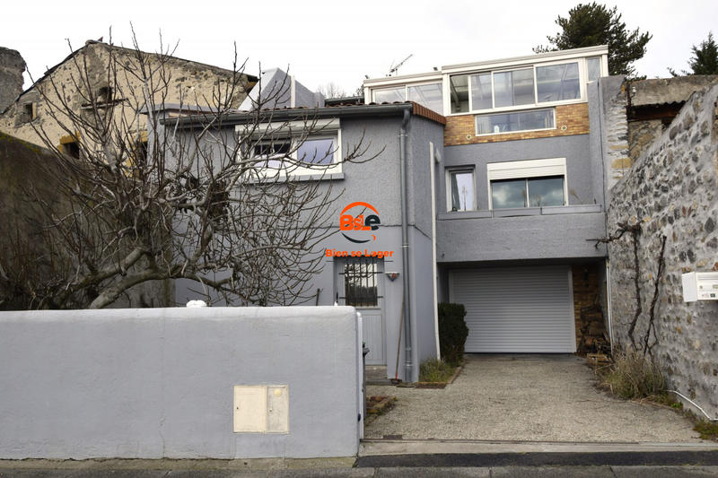 Maison traditionnelle - 160 m² - 5 pièces