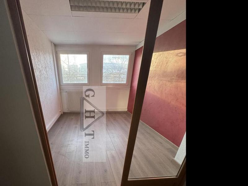 Bureau - 125 m²