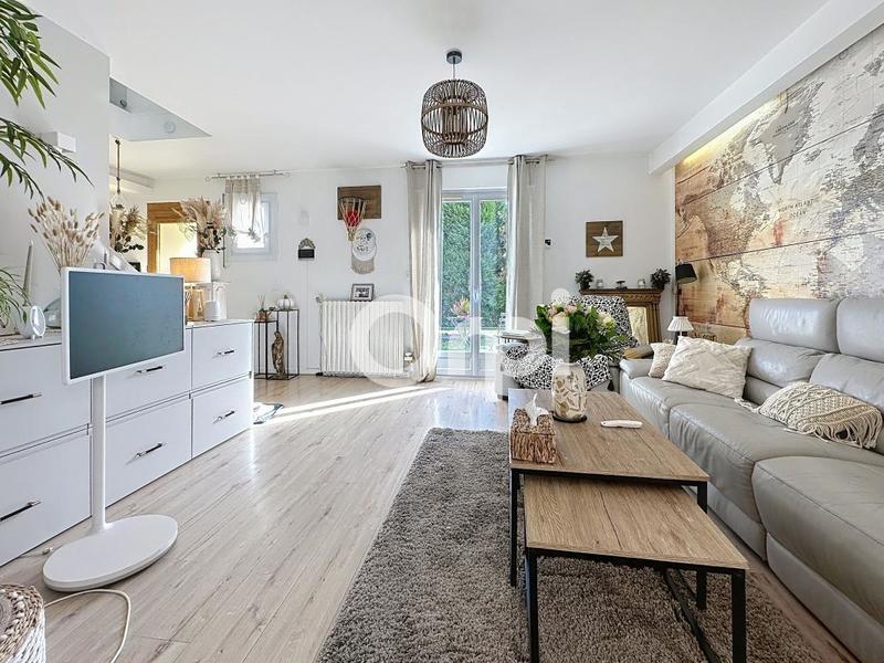 Maison - 153 m² - 5 pièces