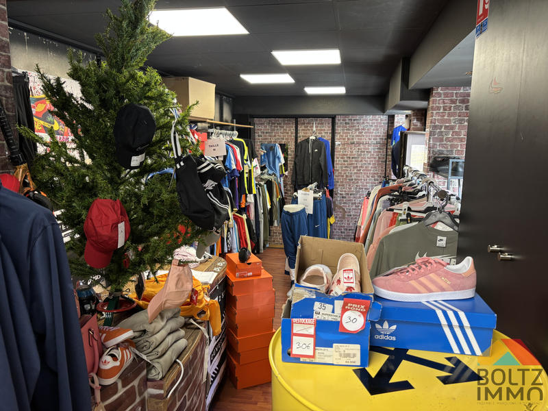 Immeuble - 191 m² - 8 pièces