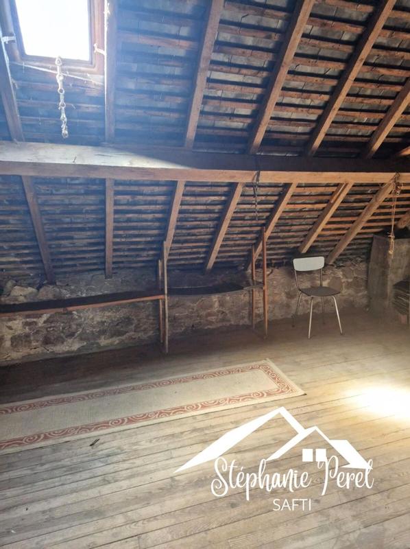 Maison - 105 m² - 7 pièces