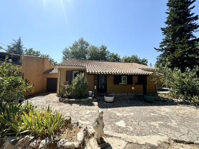 Villa - 163 m² - 6 pièces