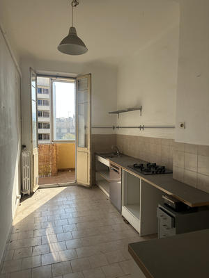 Appartement - 85 m² - 3 pièces