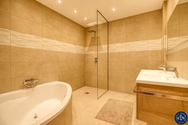 Maison - 101 m² - 4 pièces