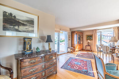 Appartement - 100 m² - 4 pièces