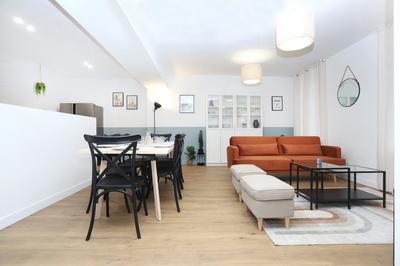 Maison - 145 m² - 7 pièces