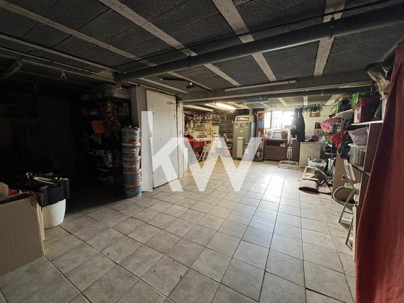 Maison - 150 m² - 8 pièces