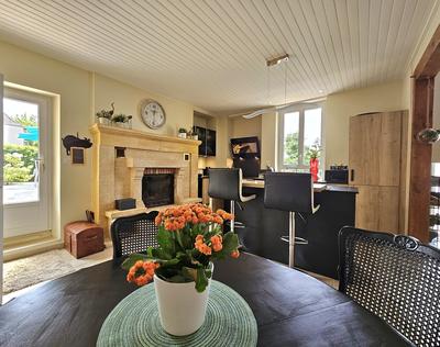 Maison traditionnelle - 134 m² - 6 pièces