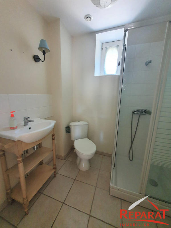 Maison - 180 m² - 7 pièces