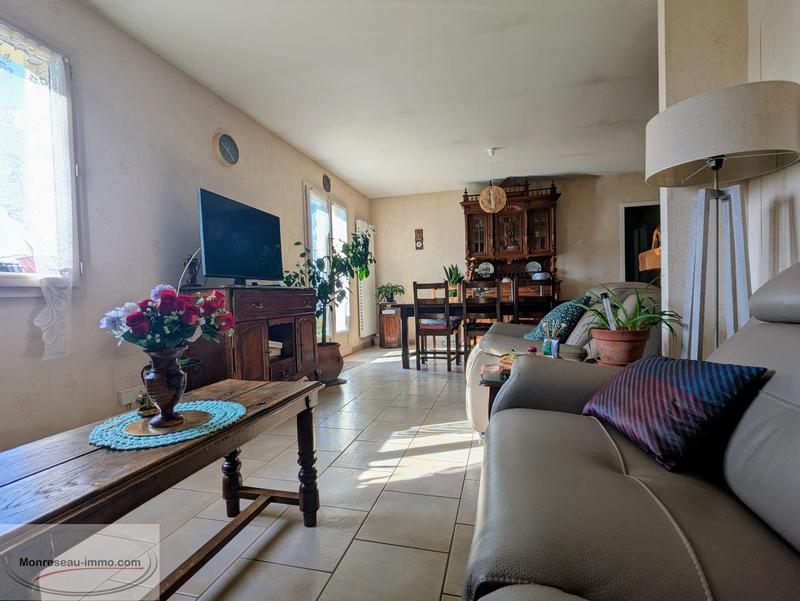 Maison - 92 m² - 5 pièces